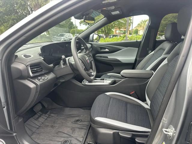 2024 Buick NV Preferred FWD