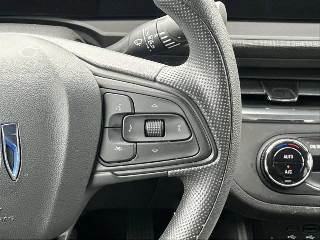 2024 Buick NV Preferred FWD