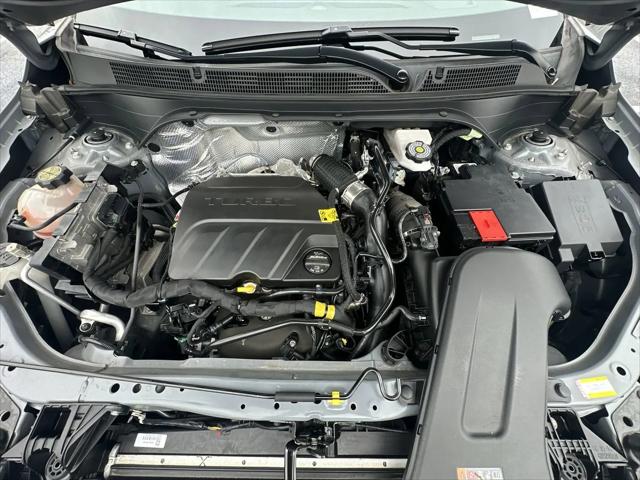 2024 Buick NV Preferred FWD