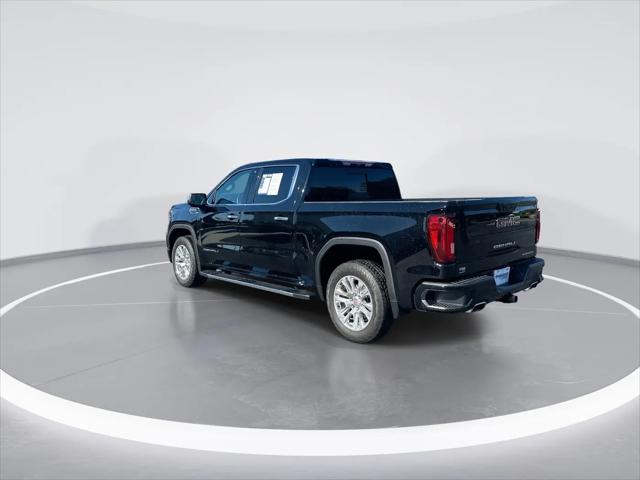 2023 GMC Sierra 1500 4WD Crew Cab Short Box Denali