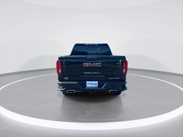 2023 GMC Sierra 1500 4WD Crew Cab Short Box Denali
