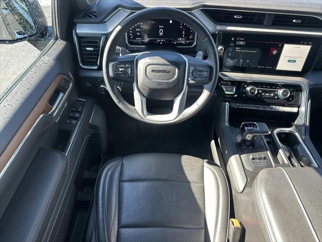 2023 GMC Sierra 1500 4WD Crew Cab Short Box Denali
