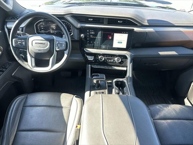 2023 GMC Sierra 1500 4WD Crew Cab Short Box Denali