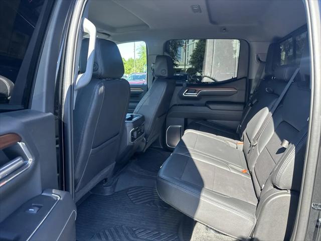 2023 GMC Sierra 1500 4WD Crew Cab Short Box Denali