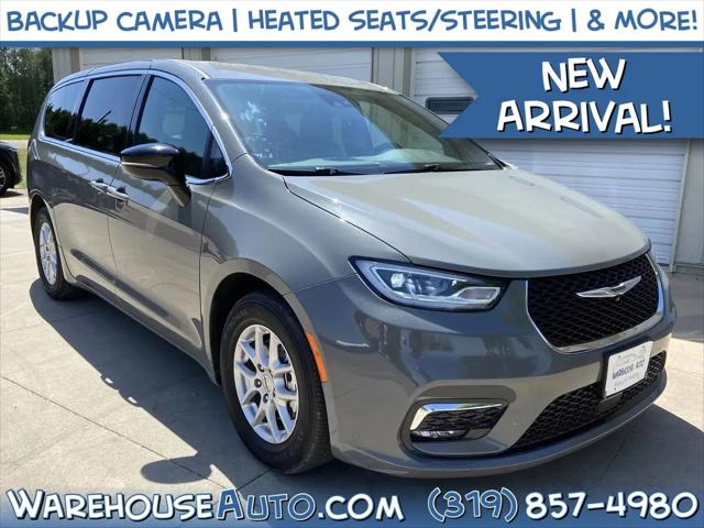 2025 Chrysler Pacifica Select for sale in Swisher, IA