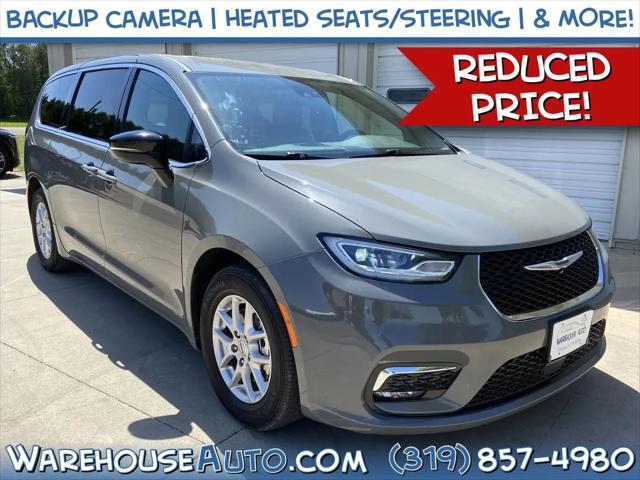 2025 Chrysler Pacifica Select for sale in Swisher, IA