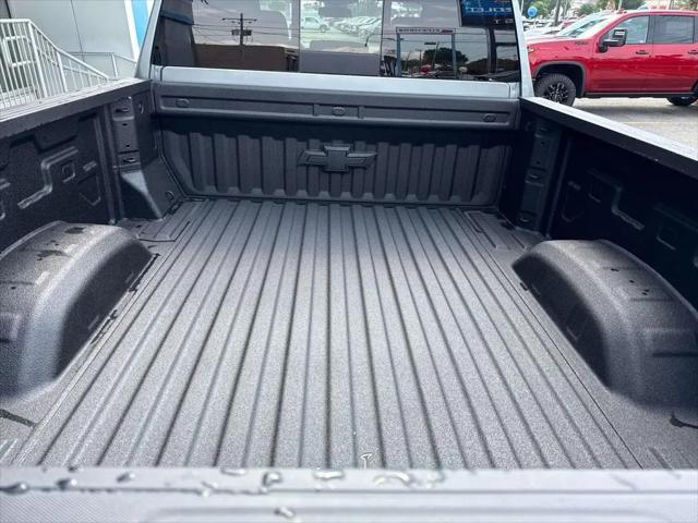 2026 Chevrolet Silverado 2500HD Crew Cab, Standard Bed, LT, 4WD