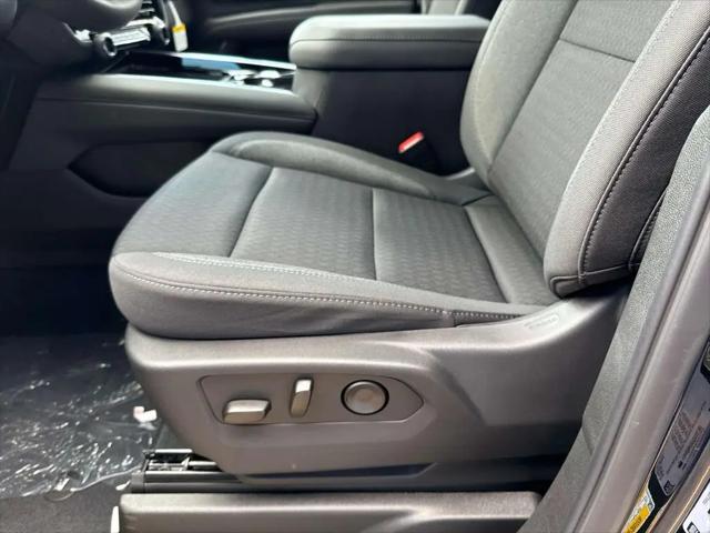 2026 Chevrolet Suburban LS, RWD