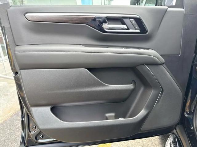 2026 Chevrolet Suburban LS, RWD