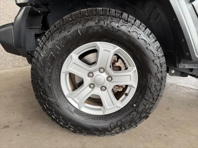 2020 Jeep Wrangler Sport S 4x4