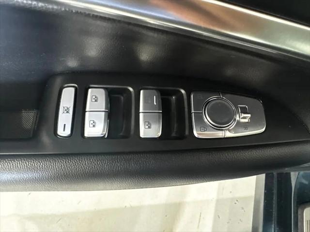 2025 Genesis G70 2.5T RWD