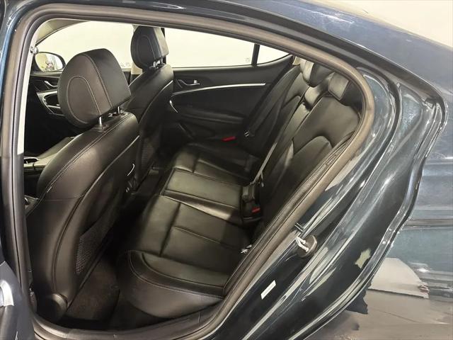 2025 Genesis G70 2.5T RWD