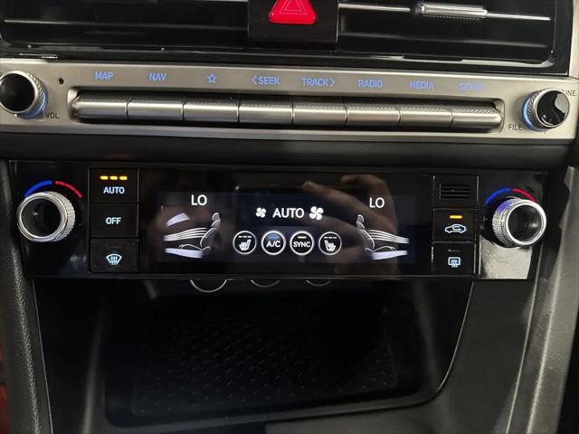 2025 Genesis G70 2.5T RWD