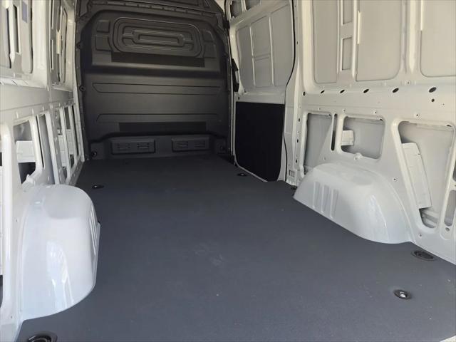 2026 Mercedes-Benz Sprinter 2500 Standard Roof 4-Cyl Diesel