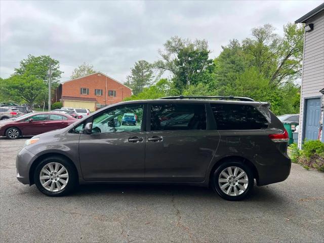 2012 Toyota Sienna LE 7 Passenger