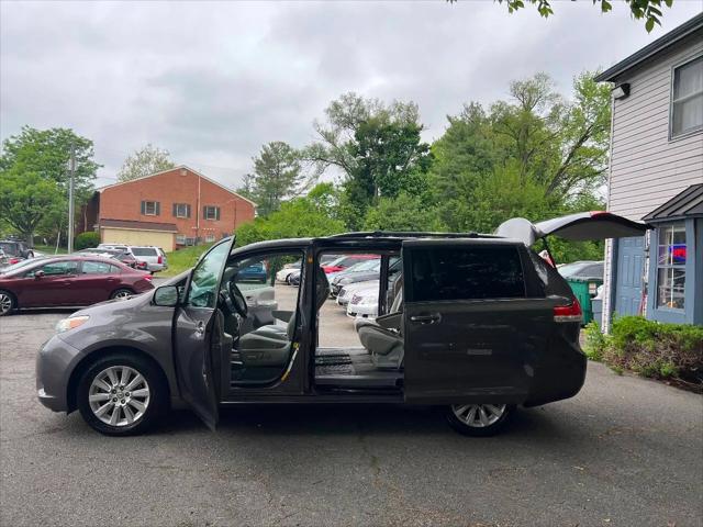 2012 Toyota Sienna LE 7 Passenger