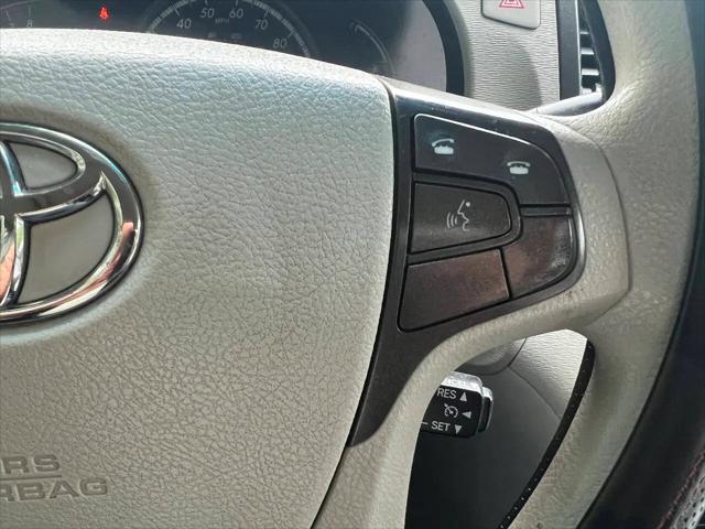 2012 Toyota Sienna LE 7 Passenger