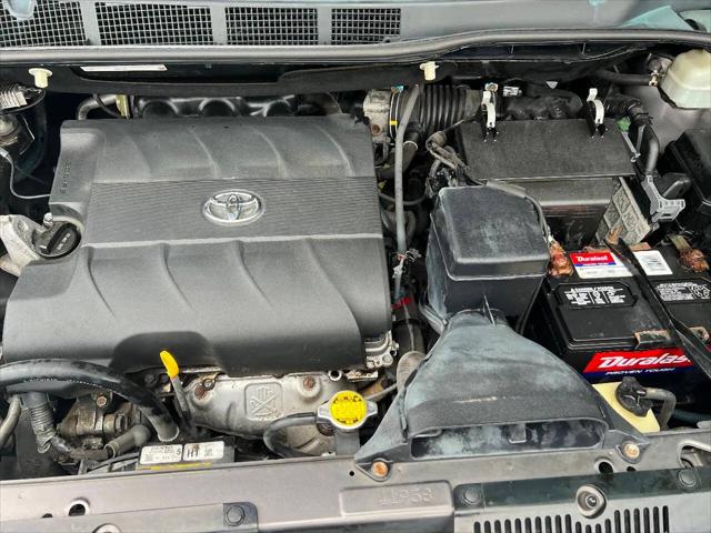 2012 Toyota Sienna LE 7 Passenger