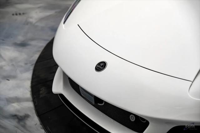 2026 Lotus Emira V6 SE