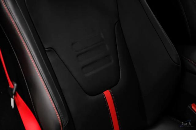 2026 Lotus Emira V6 SE