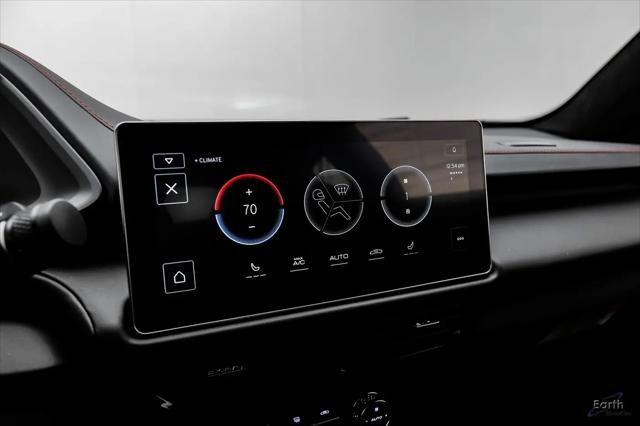 2026 Lotus Emira V6 SE