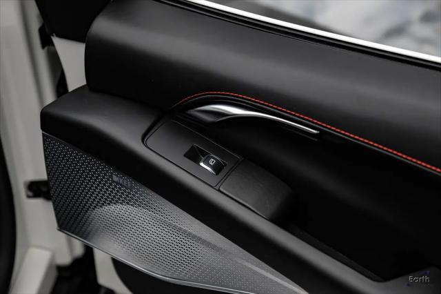 2026 Lotus Emira V6 SE