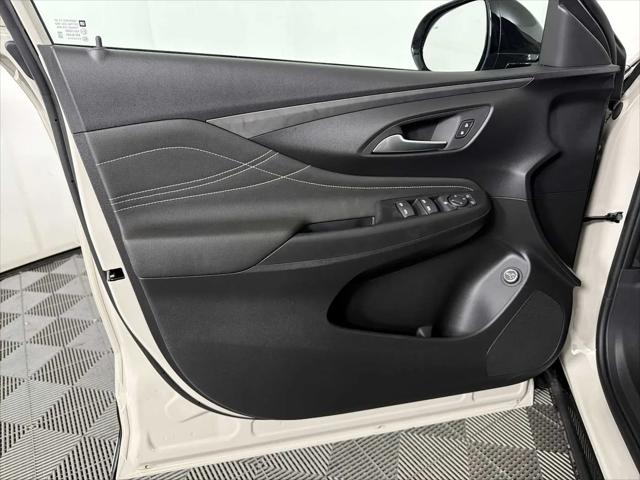 2026 Buick NV Sport Touring FWD