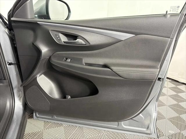 2026 Buick NV Preferred FWD