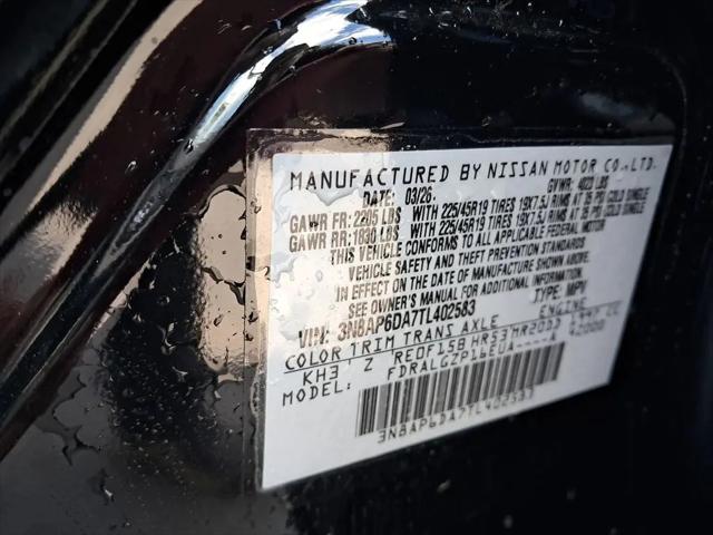 2026 Nissan Kicks SR