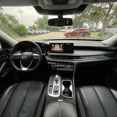 2022 INFINITI QX60 PURE