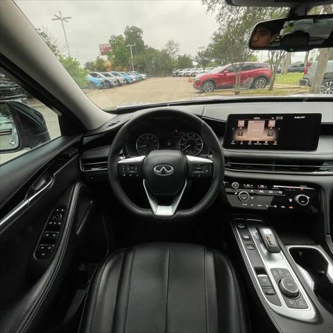 2022 INFINITI QX60 PURE