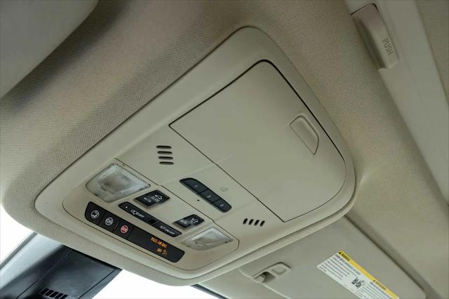 2022 GMC Acadia AWD Denali