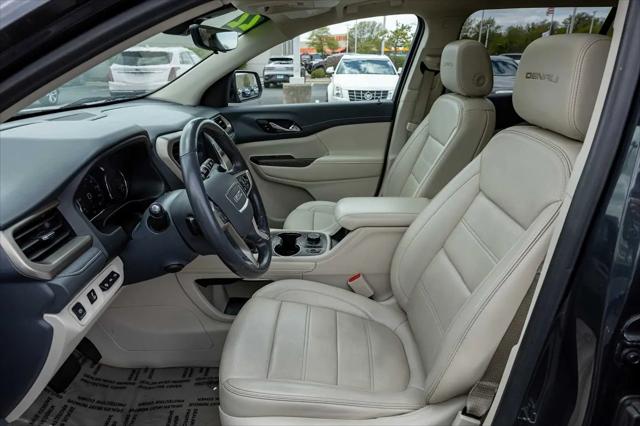 2022 GMC Acadia AWD Denali