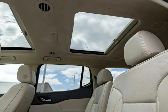 2022 GMC Acadia AWD Denali