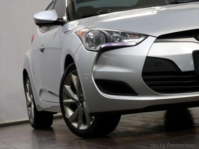 2016 Hyundai Veloster Base