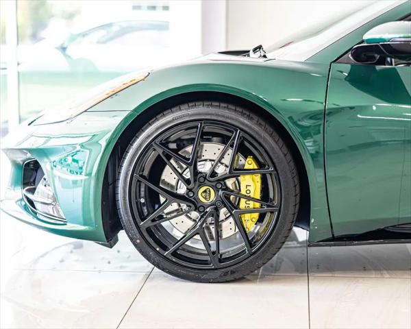 2026 Lotus Emira V6 SE