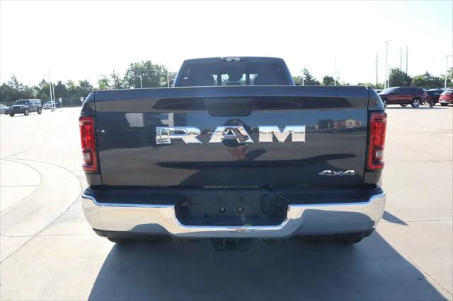 2026 Ram 3500 Tradesman Crew Cab 4x4 8' Box