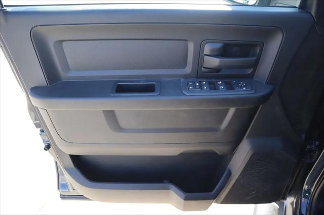 2026 Ram 3500 Tradesman Crew Cab 4x4 8' Box
