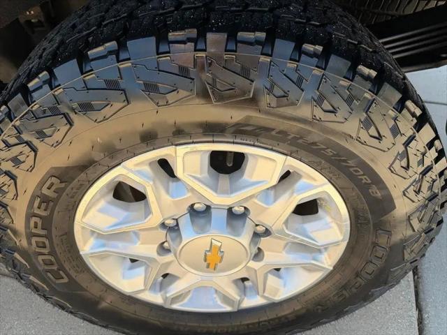 2024 Chevrolet Silverado 2500HD 4WD Crew Cab Standard Bed LT