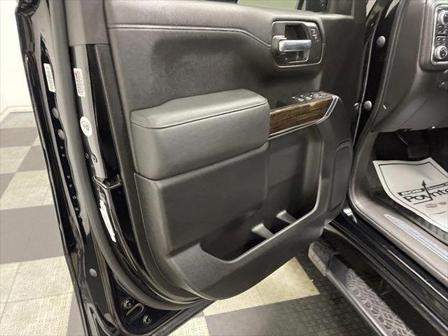 2021 GMC Sierra 1500 4WD Crew Cab Short Box Elevation