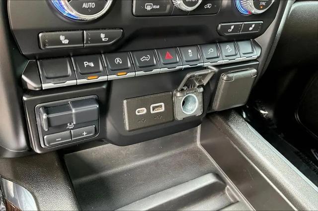 2021 GMC Sierra 1500 4WD Double Cab Standard Box Elevation