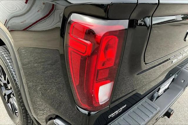 2021 GMC Sierra 1500 4WD Double Cab Standard Box Elevation