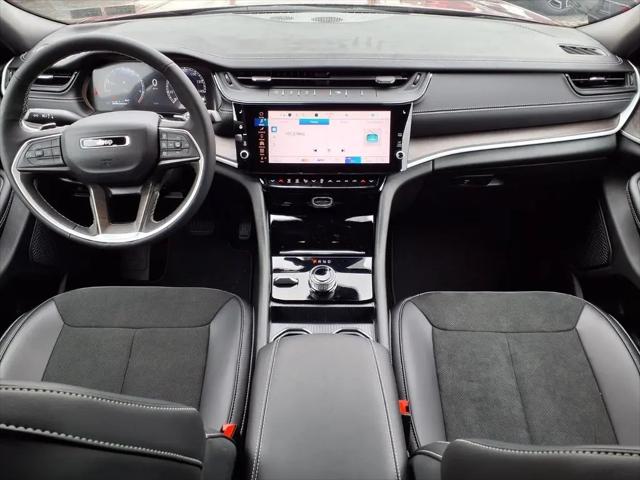 2026 Jeep Grand Cherokee L Altitude 4x4