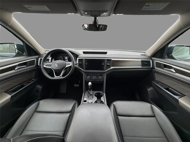 2021 Volkswagen Atlas 3.6L V6 SE w/Technology