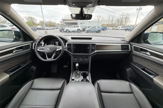 2021 Volkswagen Atlas 3.6L V6 SE w/Technology