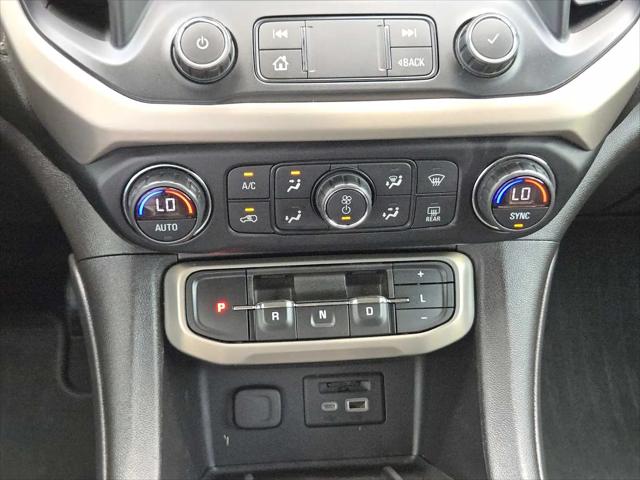 2021 GMC Acadia AWD Denali