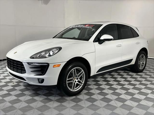 2017 Porsche Macan Macan