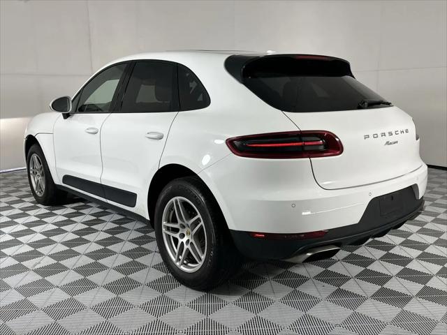 2017 Porsche Macan Macan