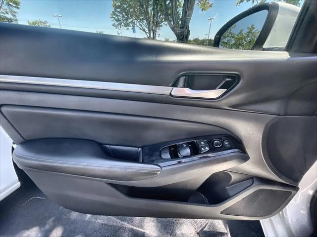 2023 Nissan Altima SV FWD