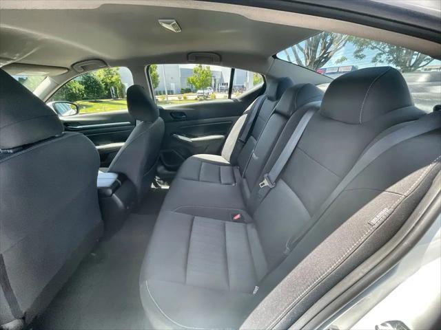 2023 Nissan Altima SV FWD